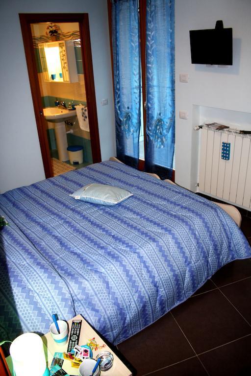 B&B Notte E Di Monasterolo del Castello ห้อง รูปภาพ
